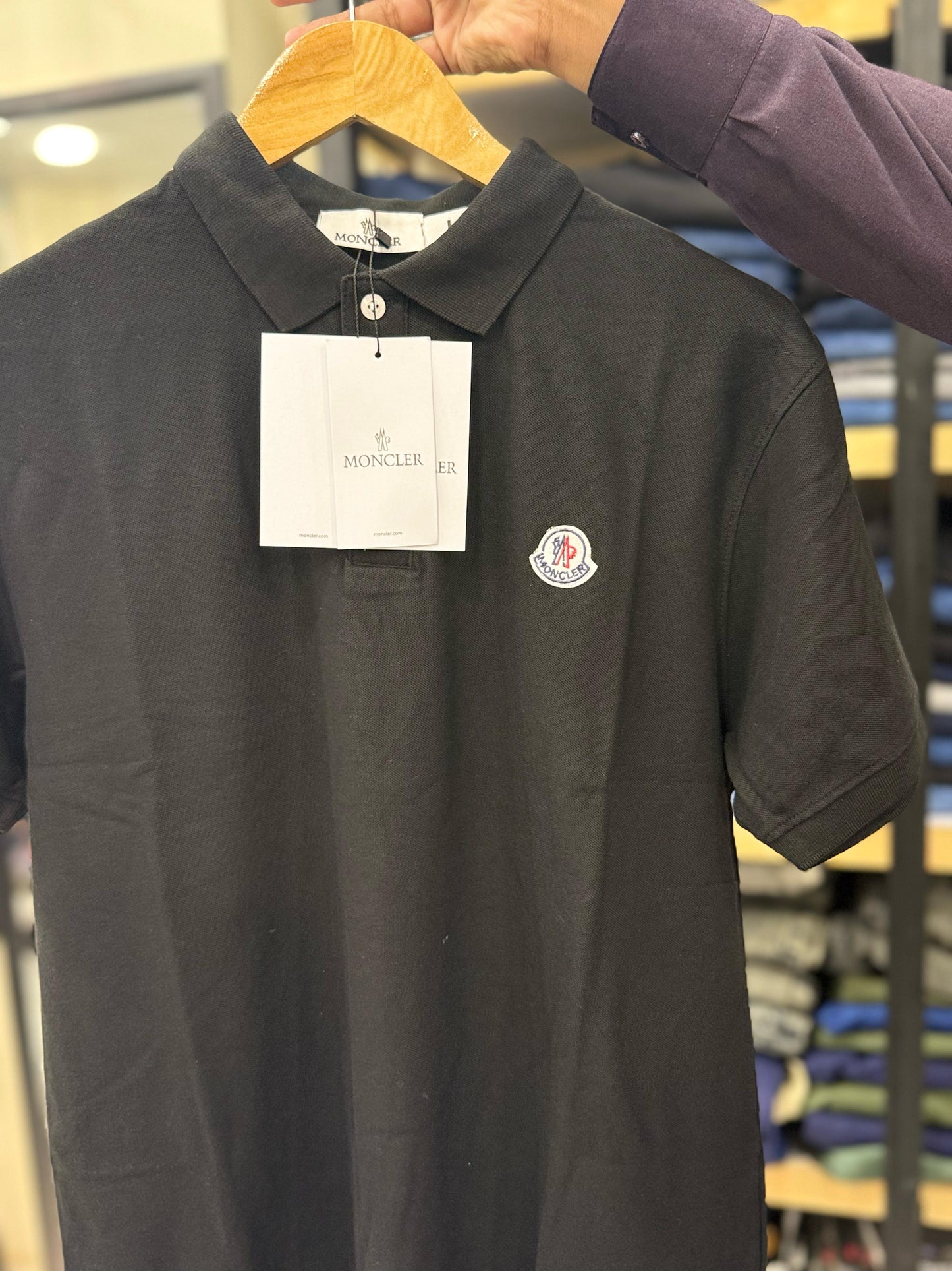 pique polo moncler design