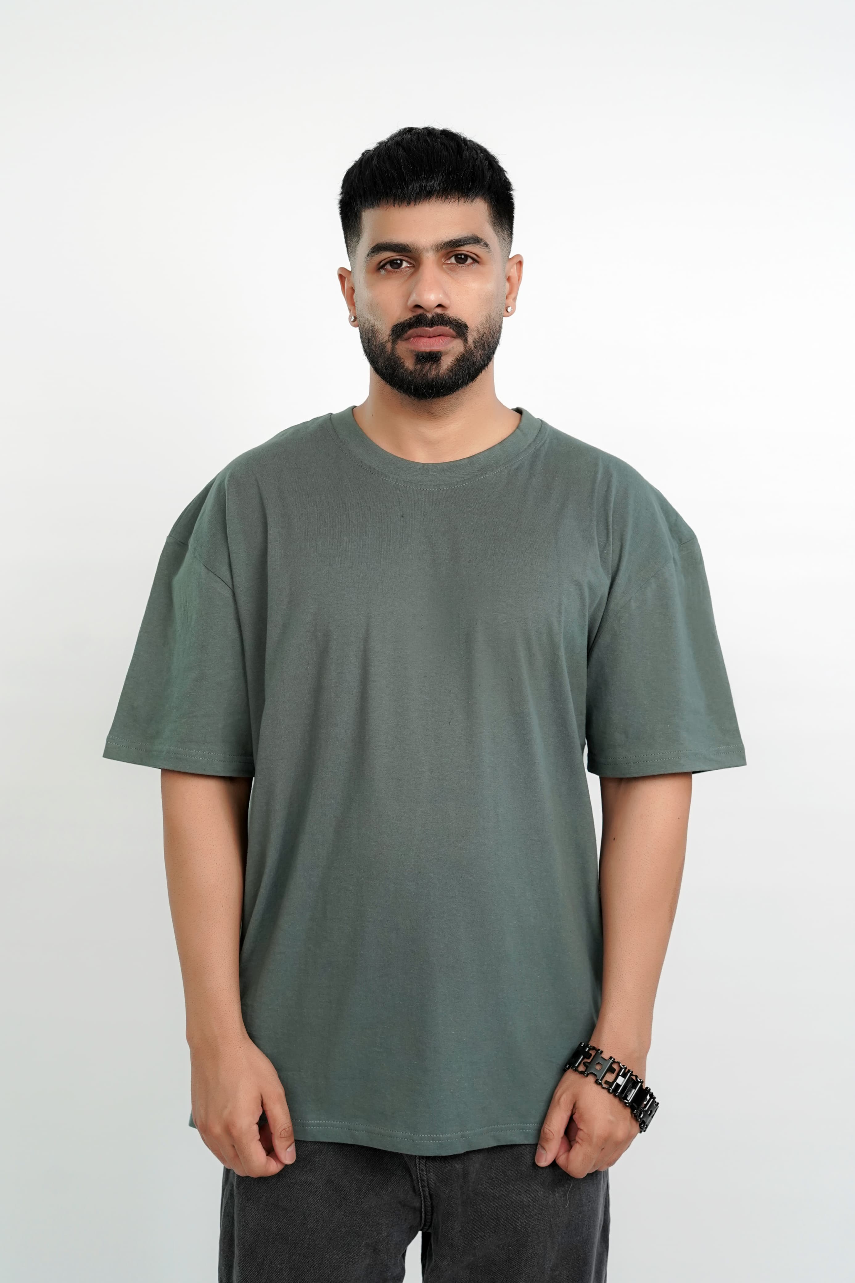 boohoo man over sized T shirt